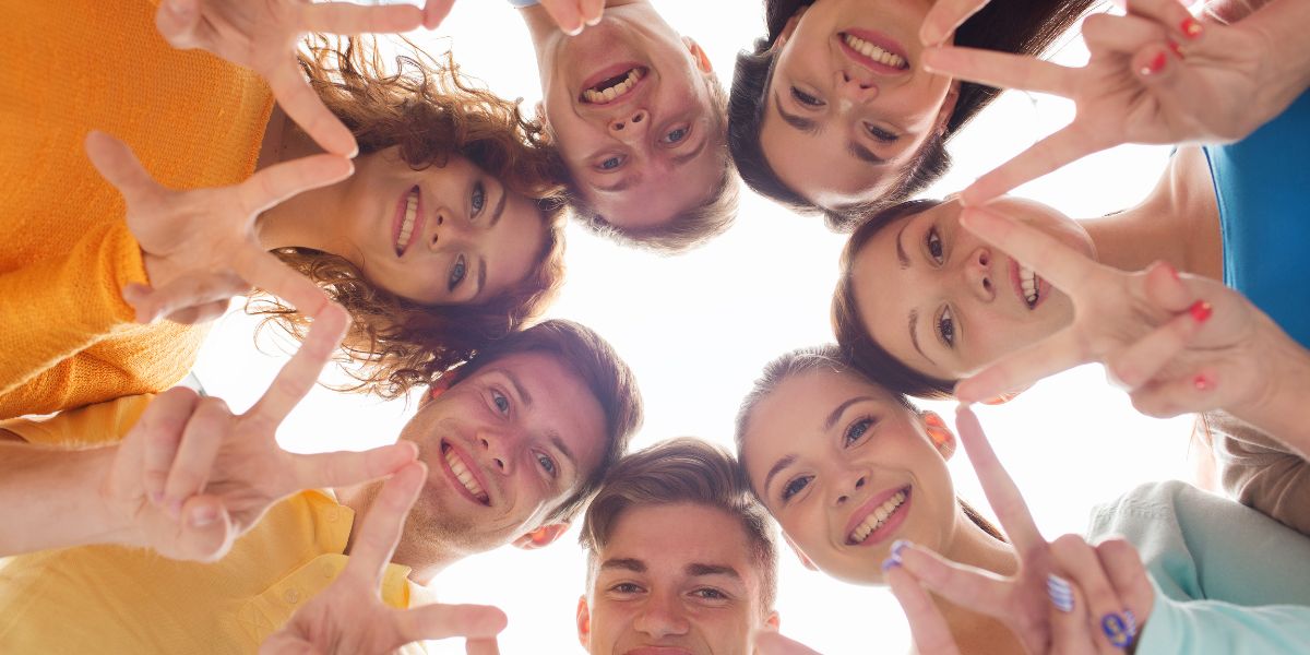 🎞️VIDEO. Cum învață elevii să facă alegeri financiare inteligente